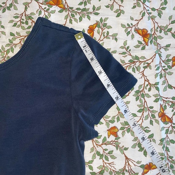 Women’s summer twisted crop top - Picture 4 of 5